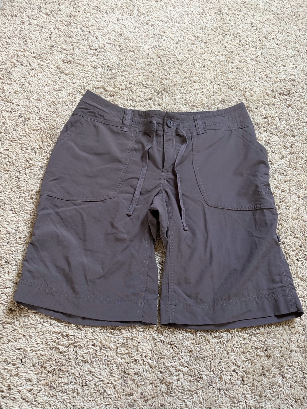 Ladies the north face shorts size 10 long